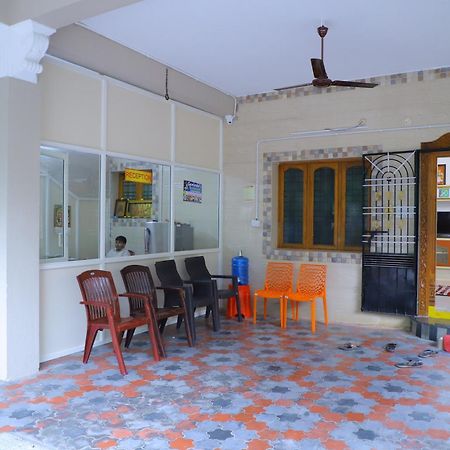 Nanda Mohan Homestay- Luxuries Ac Apartment Close To Alipiri Foothills-Kapila Teertham And Iskcon Temple Тирупати Экстерьер фото